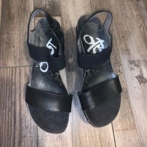 OTBT, all black platform heel, size 8.5